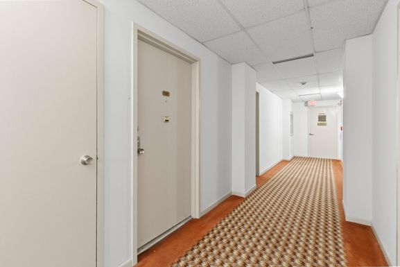 10777 Sample, Coral Springs, FL 33065