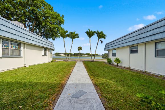 34 Waterford B, Delray Beach, FL 33446