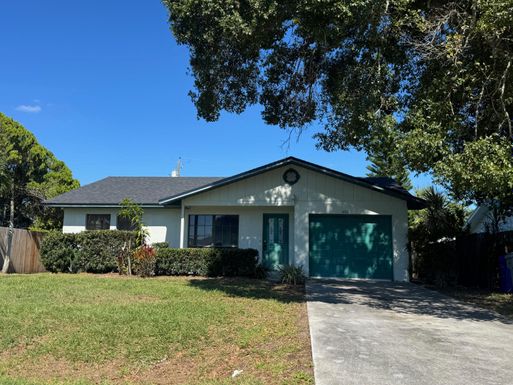 1826 4th, Vero Beach, FL 32962
