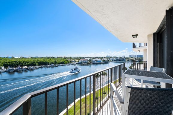 899 Jeffery, Boca Raton, FL 33487