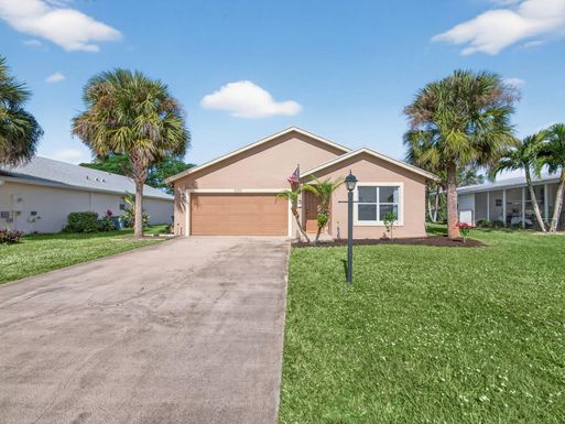 2757 Versailles, Stuart, FL 34997