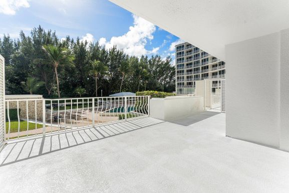 2774 Ocean, Palm Beach, FL 33480