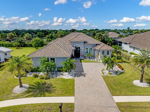 461 Jacqueline, Vero Beach, FL 32968