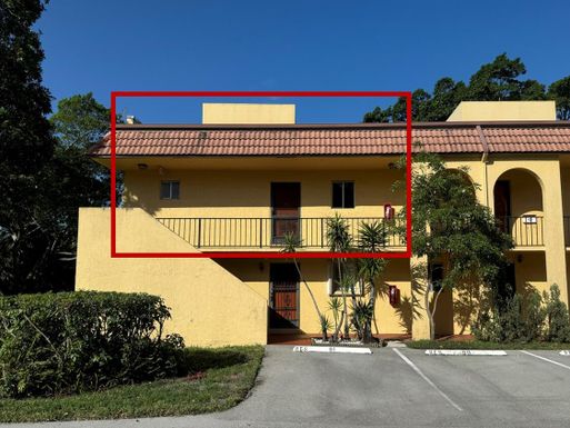 836 9th St, Boca Raton, FL 33486