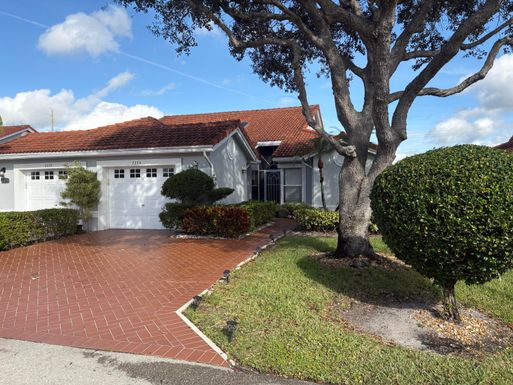 7275 Summer Tree, Boynton Beach, FL 33437