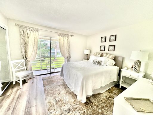 47 Salisbury B, West Palm Beach, FL 33417