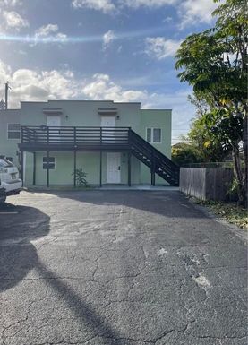 729 A, Lake Worth Beach, FL 33460