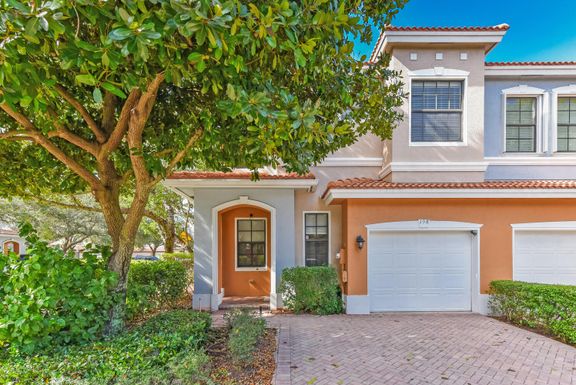 158 Delancey, Delray Beach, FL 33484