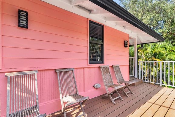 308 Croton, West Palm Beach, FL 33401