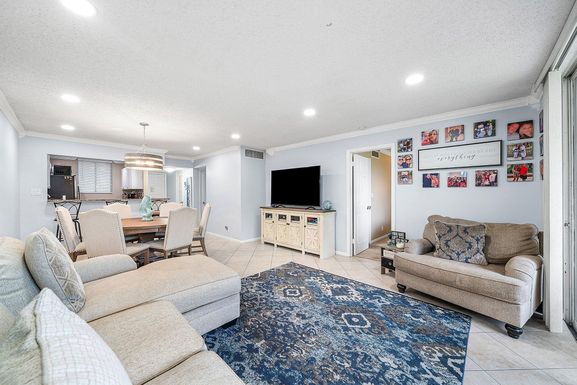 4381 Trevi, Lake Worth, FL 33467