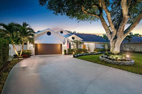 12908 Calais, Palm Beach Gardens, FL 33410