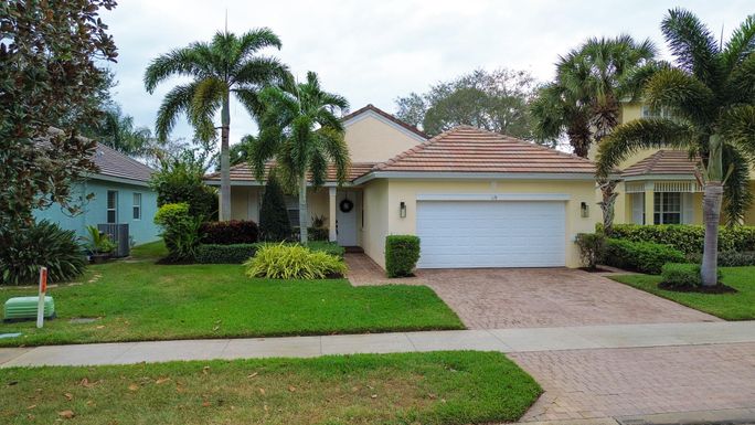 119 Willow Grove, Port Saint Lucie, FL 34986