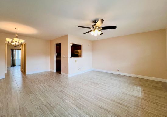 50 Coventry C, West Palm Beach, FL 33417