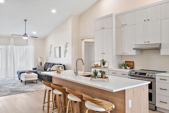 381 Sherry, Port Saint Lucie, FL 34986