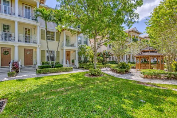 4320 Blowing Point, Jupiter, FL 33458
