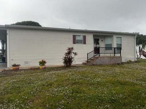 4167 Second, Lantana, FL 33462