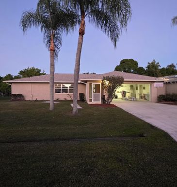 649 Clifton, Port Saint Lucie, FL 34983