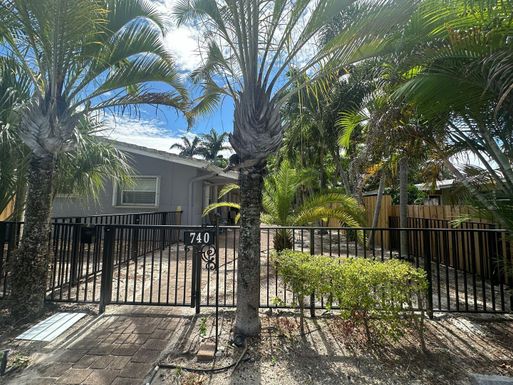 740 37th, Oakland Park, FL 33334