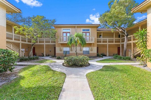 4791 Via Palm, West Palm Beach, FL 33417