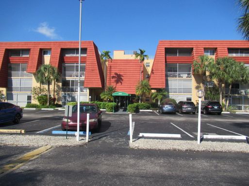 22605 66th, Boca Raton, FL 33428