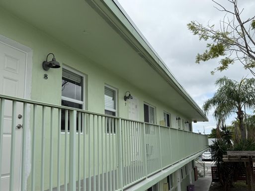 1118 N H, Lake Worth Beach, FL 33460
