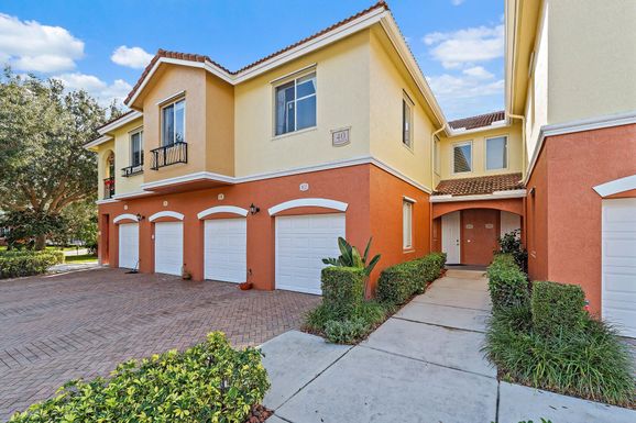 40 Sedona, Stuart, FL 34994
