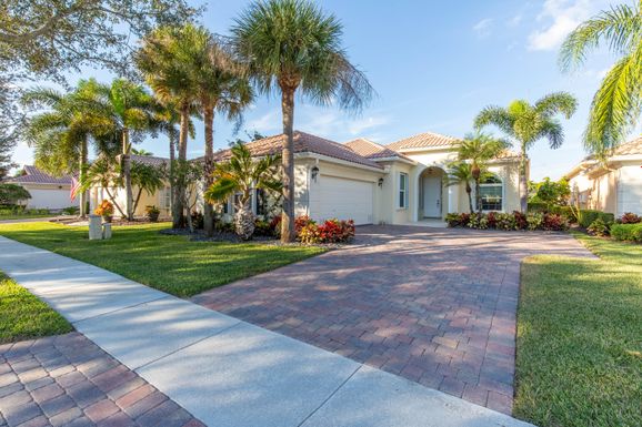 8217 Xanthus, Wellington, FL 33414