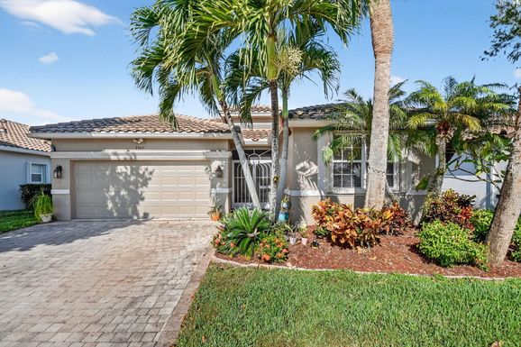 9365 Vercelli, Lake Worth, FL 33467