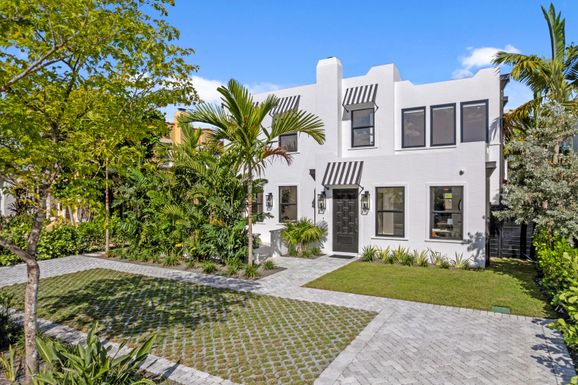 317 Greymon, West Palm Beach, FL 33405