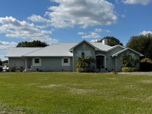 393 77th, Okeechobee, FL 34974