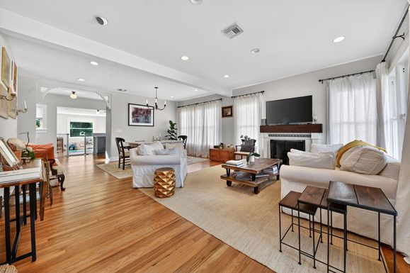 818 Claremore, West Palm Beach, FL 33401