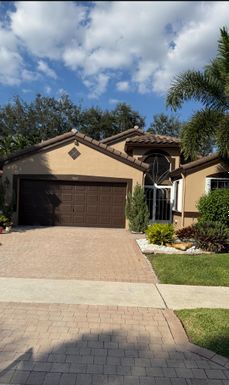 7045 Castlemaine, Boynton Beach, FL 33437