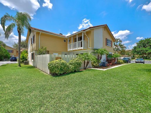 274 Seabreeze, Jupiter, FL 33477