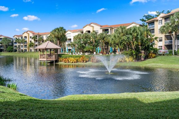 600 Uno Lago, Juno Beach, FL 33408