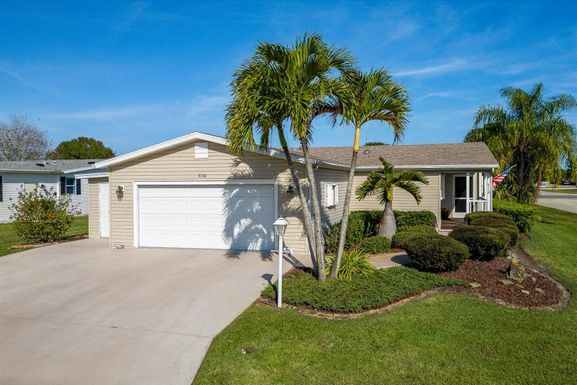 3116 8th Hole, Port Saint Lucie, FL 34952