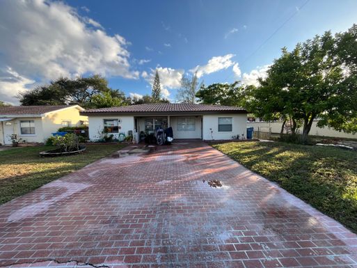 112 Prospect, Lantana, FL 33462