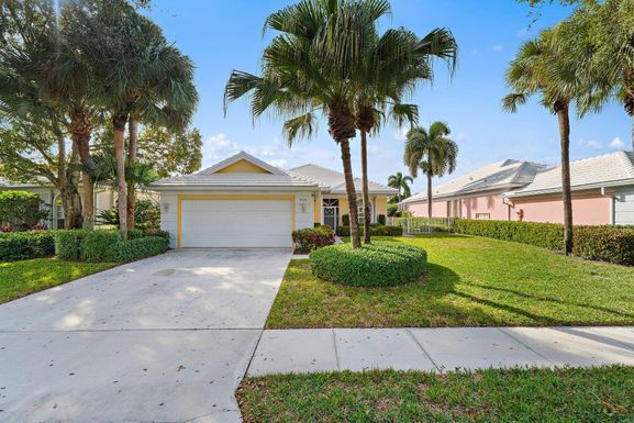 8445 Garden Oaks, Palm Beach Gardens, FL 33410