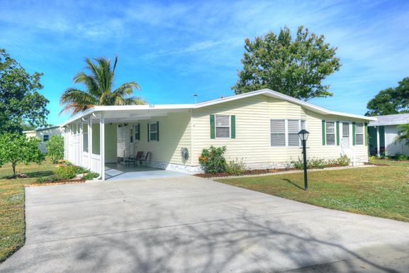 922 Hemlock, Barefoot Bay, FL 32976