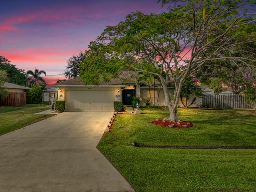 579 Marydale, Port Saint Lucie, FL 34983