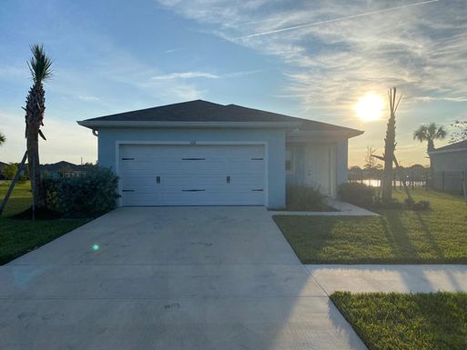 106 Pummelo, Fort Pierce, FL 34981