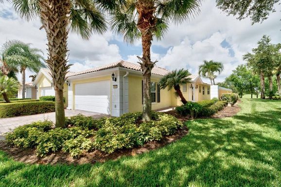 4934 Corsica, Vero Beach, FL 32967