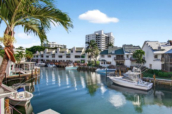 1102 Russell, Highland Beach, FL 33487