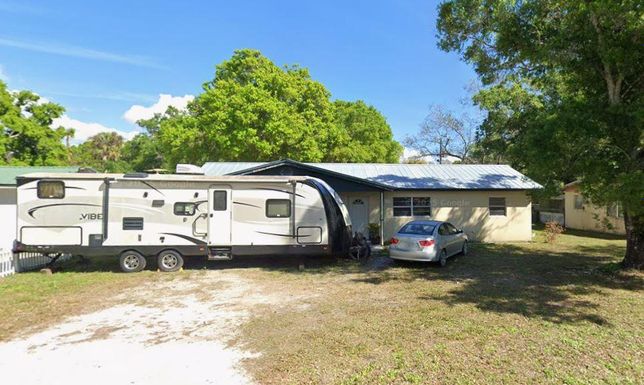 300 15th, Okeechobee, FL 34974