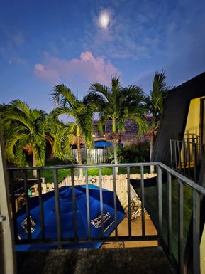 218 Woodland, Palm Springs, FL 33461