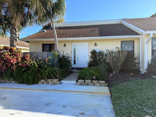 450 42nd, Boca Raton, FL 33431