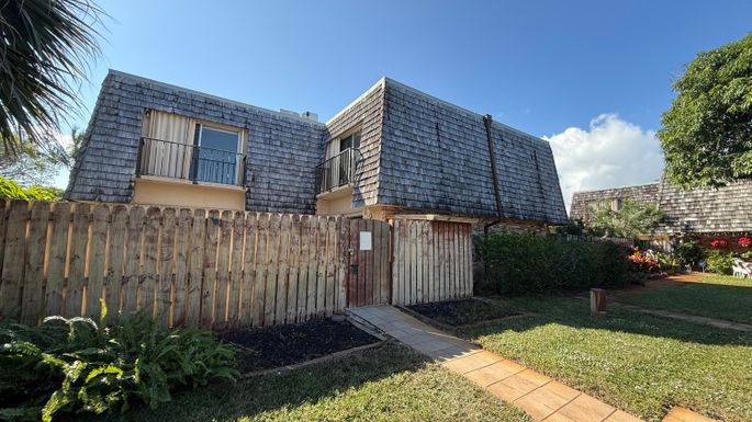 2717 27th, Boynton Beach, FL 33435