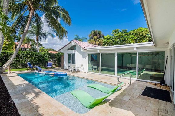 103 Sandpiper, Jupiter, FL 33477