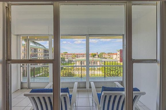 808 7, Deerfield Beach, FL 33441