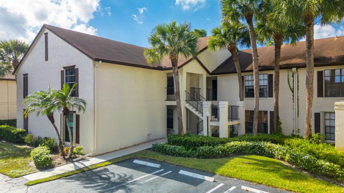 3233 Perimeter, Greenacres, FL 33467