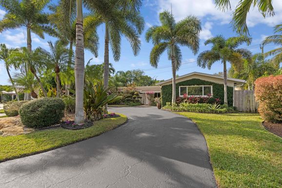 2865 9th, Boynton Beach, FL 33435